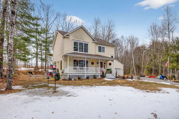 $435,000 | 44 Stone Brooke Drive, Mechanic Falls, ME 04256