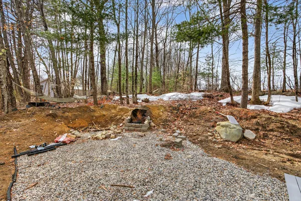 $435,000 | 44 Stone Brooke Drive, Mechanic Falls, ME 04256