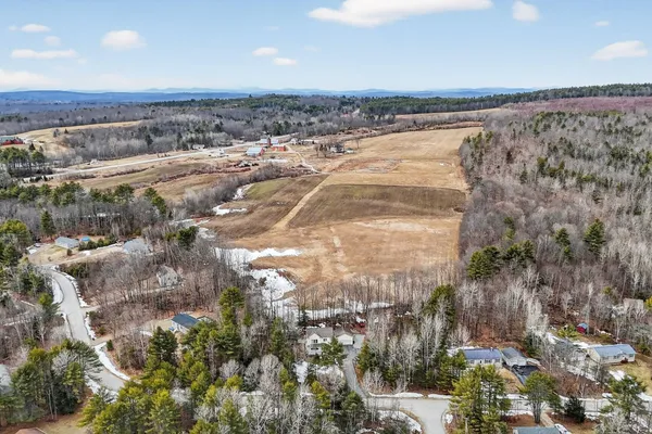 $435,000 | 44 Stone Brooke Drive, Mechanic Falls, ME 04256