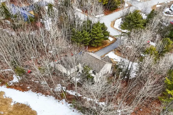 $435,000 | 44 Stone Brooke Drive, Mechanic Falls, ME 04256