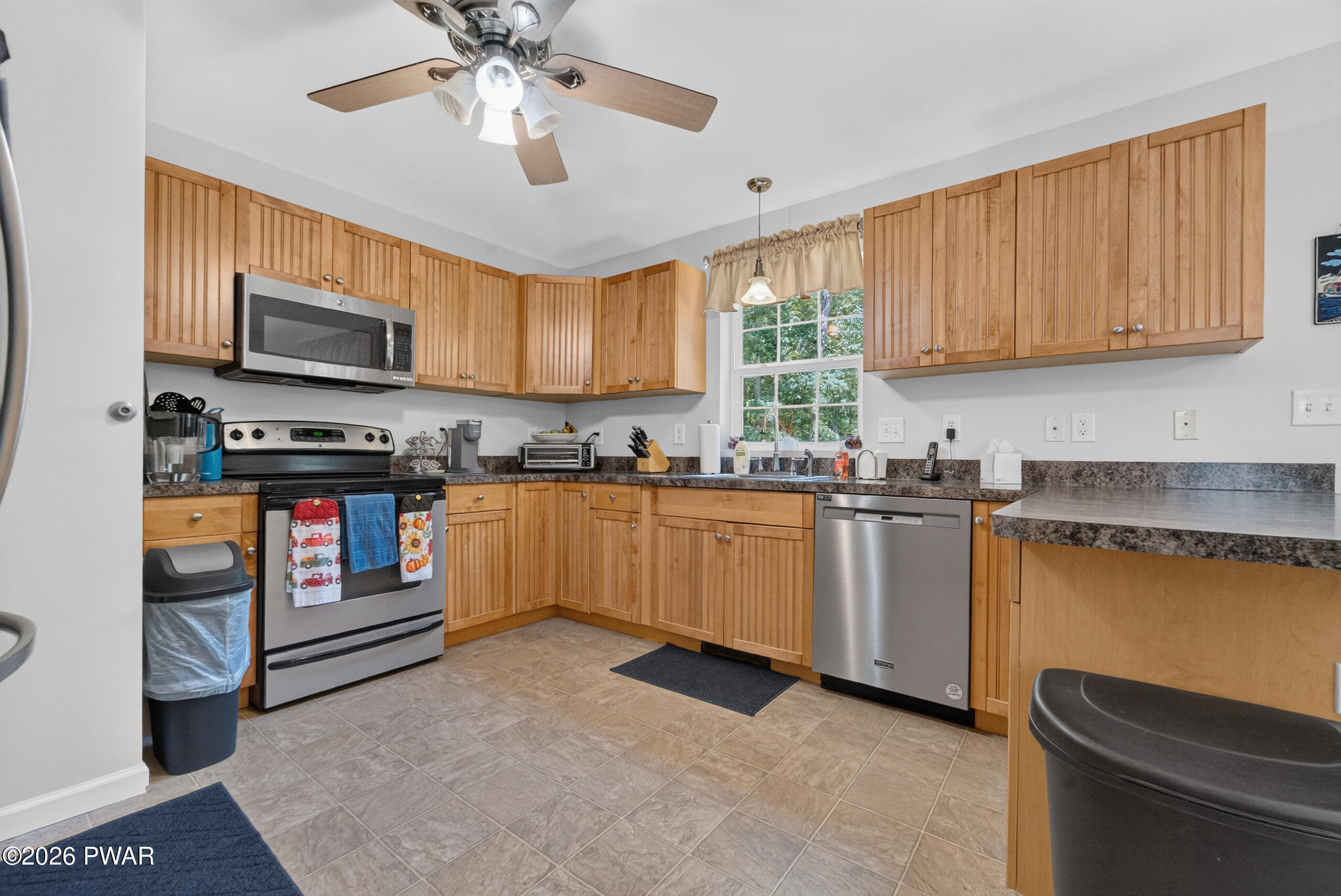 118 Orange Blossom Road Milford, PA 18337 - Photo 10 of 49