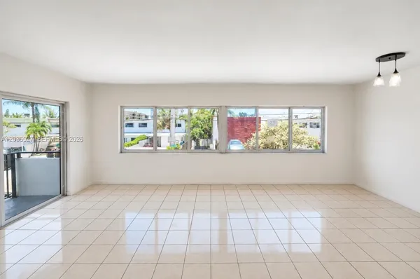 $2,050 | Park View Island, Miami Beach, FL 33141