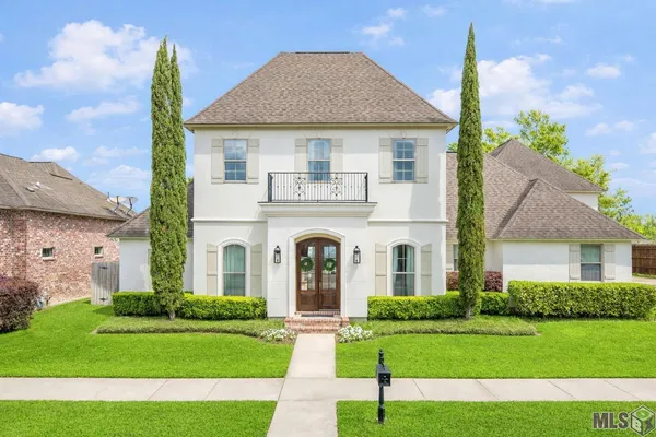 $945,000 | 13721 Quail Grove Avenue, Baton Rouge, LA 70809