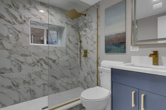 $799,000 | 6304 North Troy Street, Chicago, IL 60659