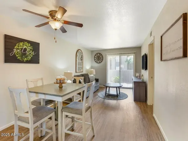 $1,633 | 164 North 74th Street, Unit 2D, Mesa, AZ 85207