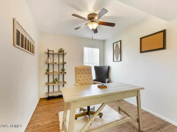 $1,637 | 164 North 74th Street, Unit 2D, Mesa, AZ 85207