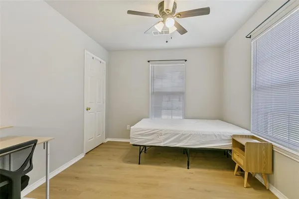 $750 | 107 South Crawford Street, Unit 2, Denton, TX 76205