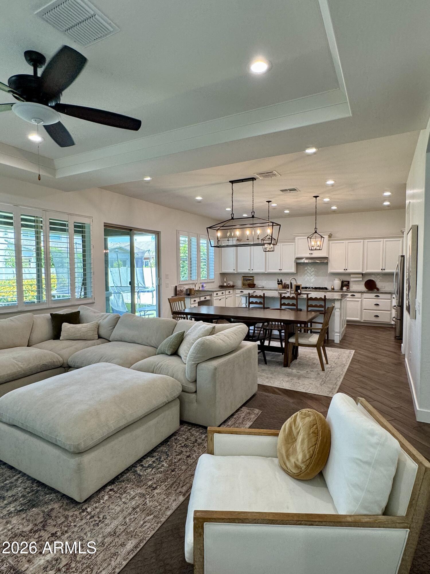 3056 East Appaloosa Road Gilbert, AZ 85296 - Photo 8 of 41 IMG_9428
