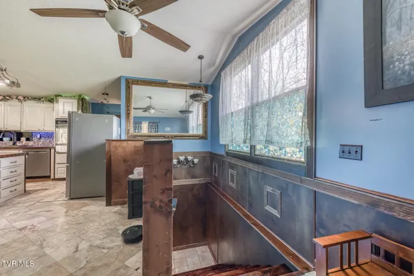 $569,500 | 1436 Charity Hill Road, Elizabethton, TN 37643