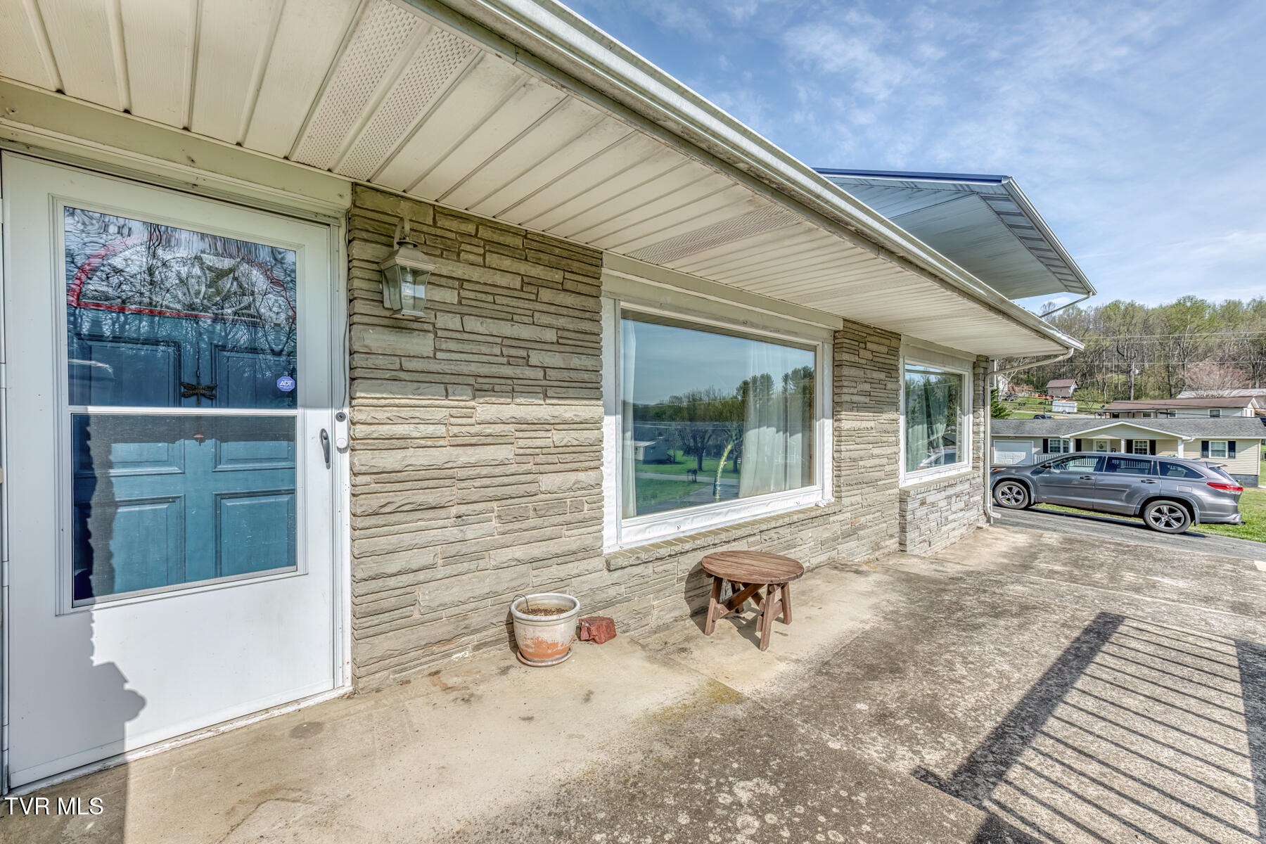 1436 Charity Hill Road Elizabethton, TN 37643 - Photo 3 of 85 1436 Charity Hill Rd-3