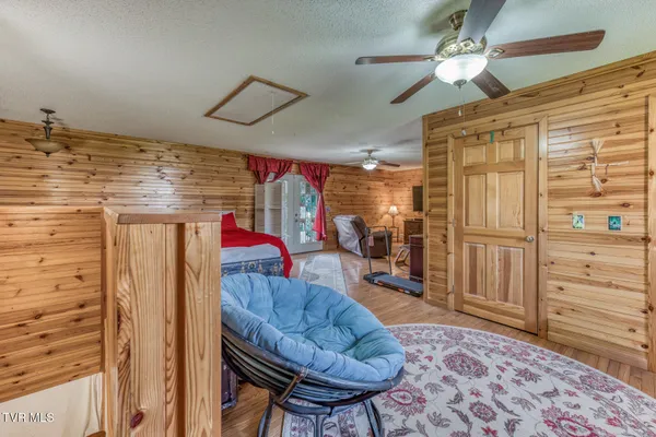 $569,500 | 1436 Charity Hill Road, Elizabethton, TN 37643