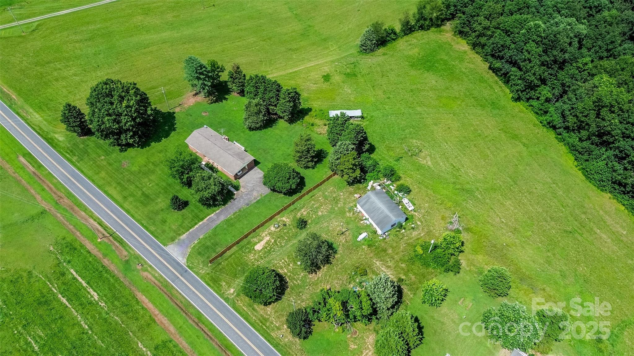 218 Mountain View Road Statesville, NC 28625 - Photo 11 of 14 Gallery Image 11