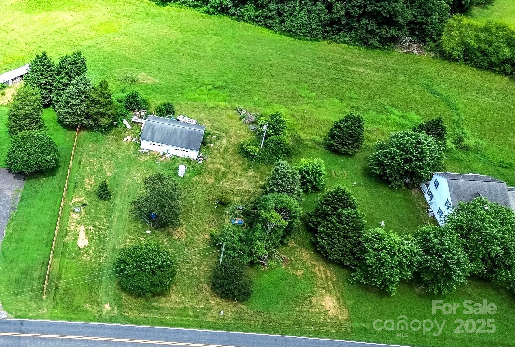 218 Mountain View Road Statesville, NC 28625 - Photo 2 of 14 Gallery Image 2