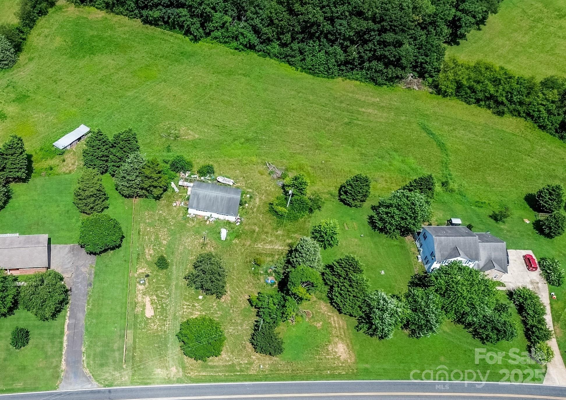 218 Mountain View Road Statesville, NC 28625 - Photo 9 of 14 Gallery Image 9