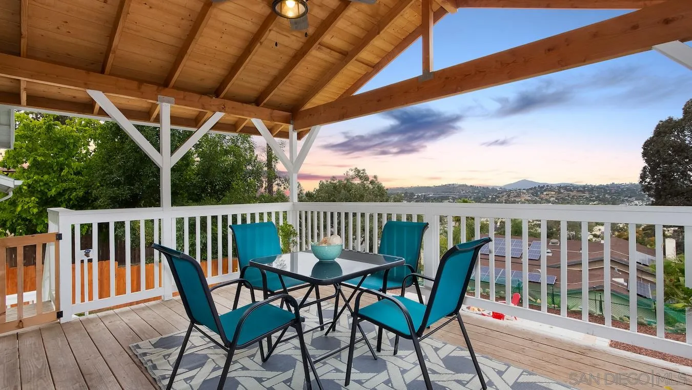 2124 Helix Street Spring Valley, CA 91977 - Photo 16 of 18 Gallery Image 16