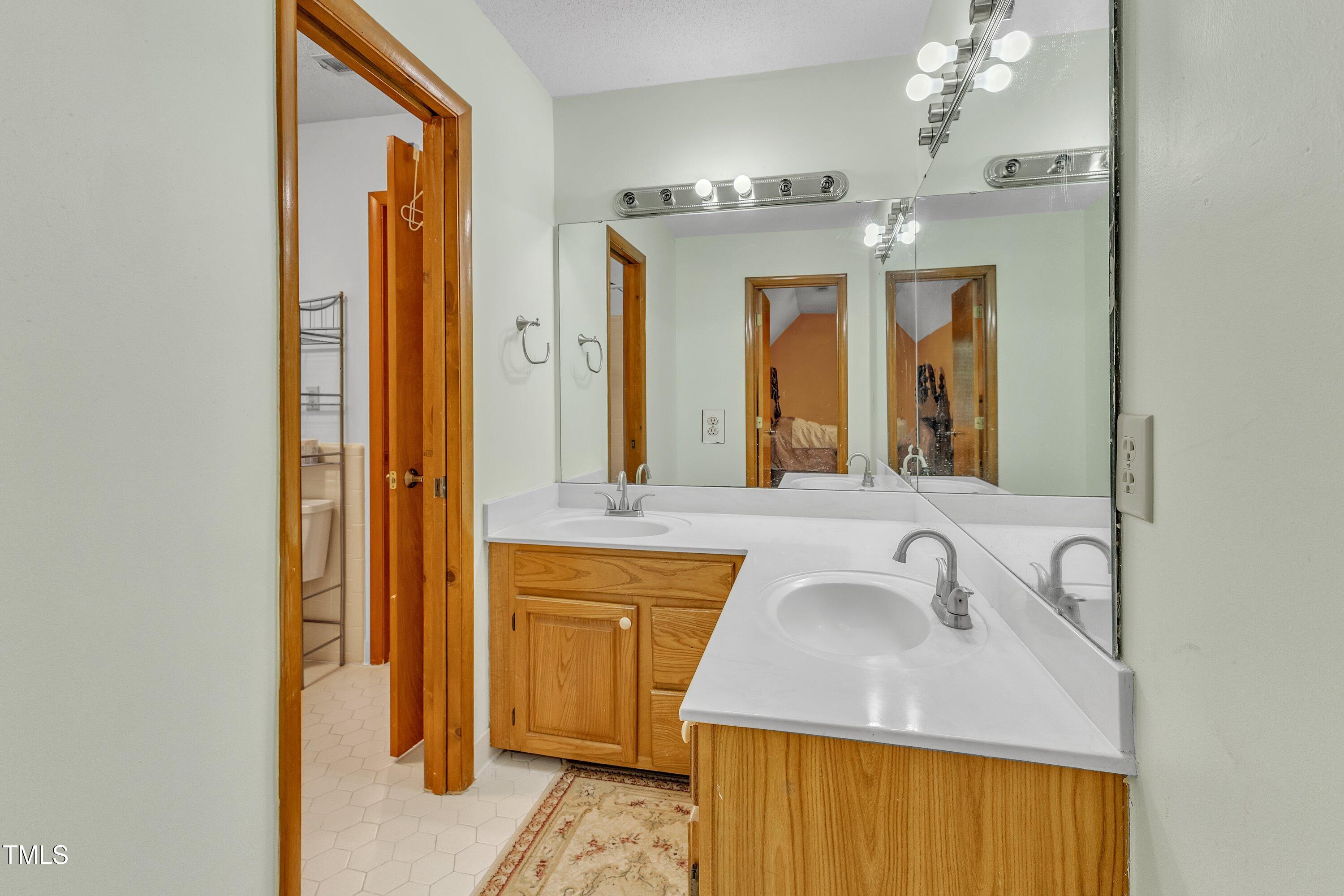 11209 Sedgefield Drive Raleigh, NC 27613 - Photo 55 of 78 55-11209 Sedgefield Dr-73