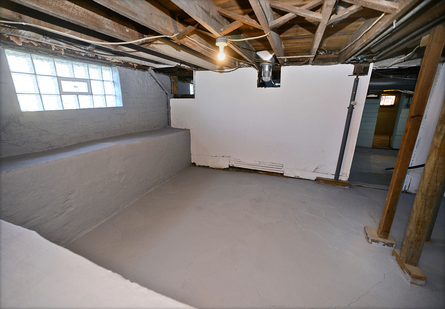 130 South Bloomington Road Grand Ridge, IL 61325 - Photo 14 of 19 a view of a room with racks