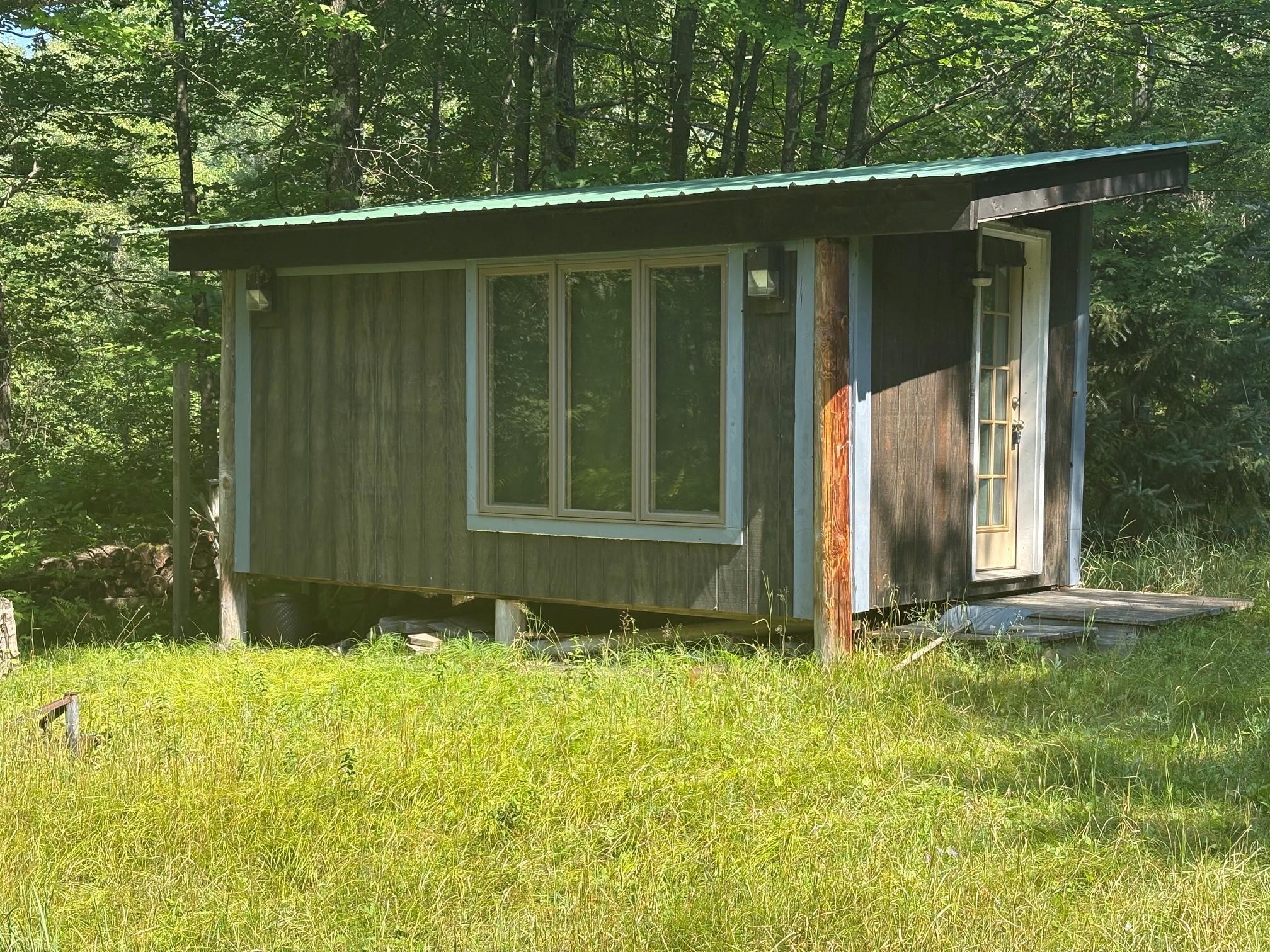 W13470 Eagle River Road Silver Cliff, WI 54104 - Photo 11 of 18 Gallery Image 11