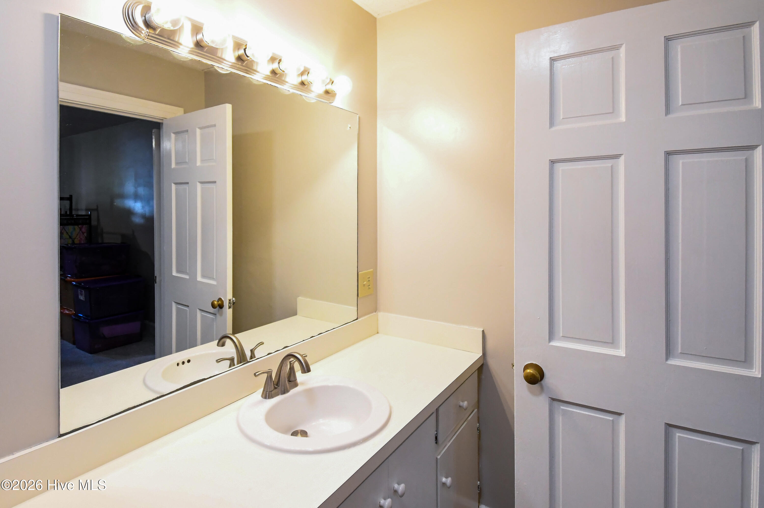 1705 Pkwy Street West Wilson, NC 27893 - Photo 21 of 29 260228_MSB153