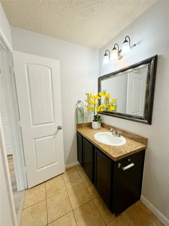 $1,900 | 2146 Tandy Park Way, Houston, TX 77047
