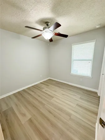 $1,900 | 2146 Tandy Park Way, Houston, TX 77047