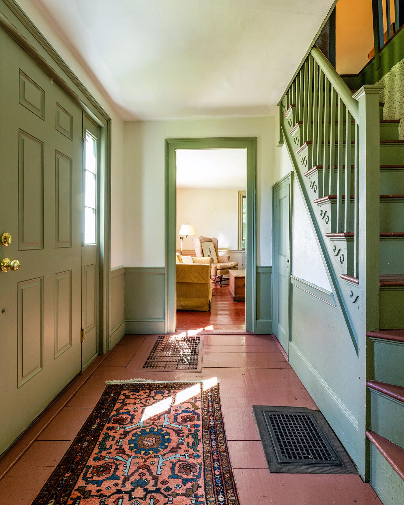 466 Main Street Warren, ME 04864 - Photo 15 of 66 front hallway/entry