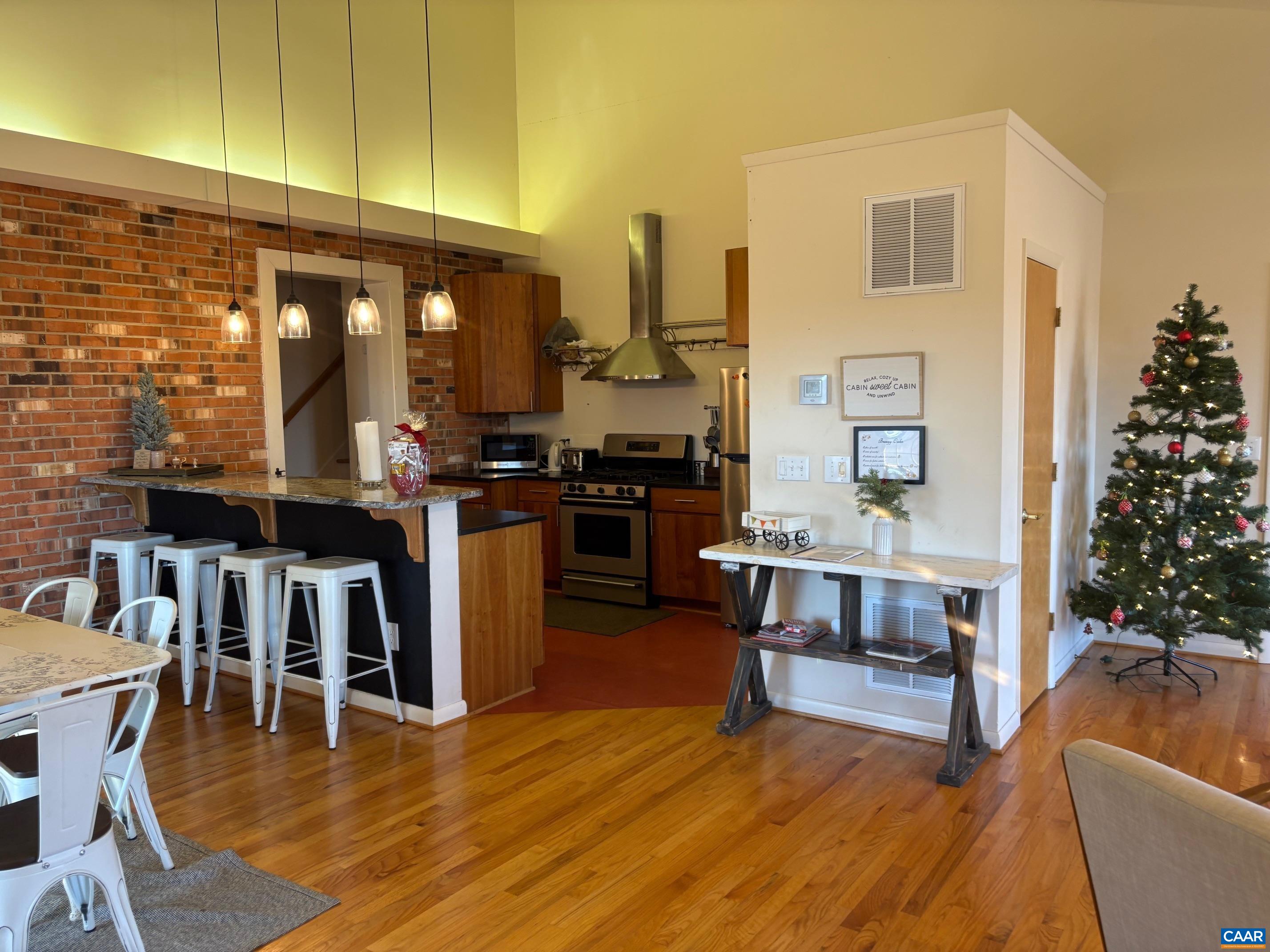 5305 Hoover Road Reva, VA 22735 - Photo 4 of 9 Kitchen