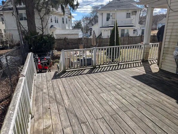 $789,000 | 4 Hartshorn Avenue, Worcester, MA 01602