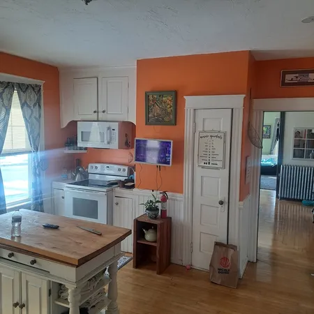 $789,000 | 4 Hartshorn Avenue, Worcester, MA 01602