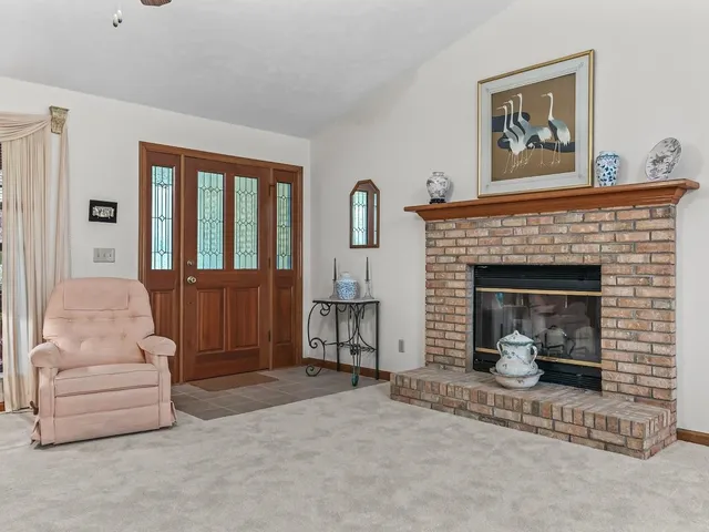 $379,000 | 193 Honeysuckle Drive, Havana, FL 32333