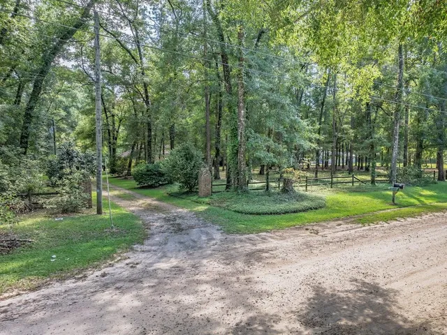 $379,000 | 193 Honeysuckle Drive, Havana, FL 32333