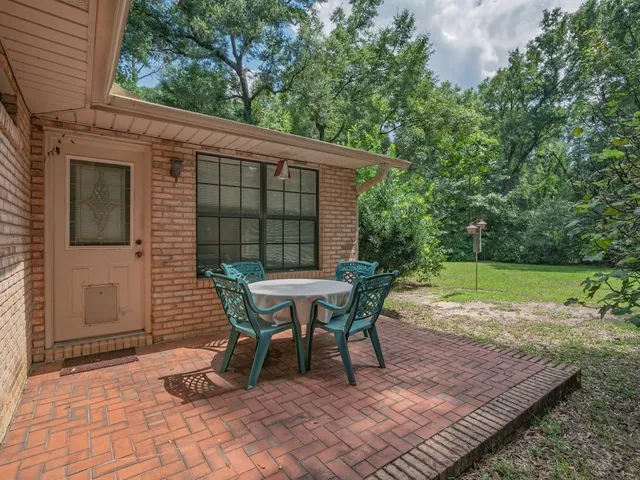 $379,000 | 193 Honeysuckle Drive, Havana, FL 32333