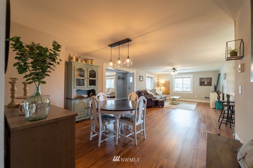 415 Leonard Road Onalaska, WA 98570 - Photo 11 of 39 Gallery Image 11