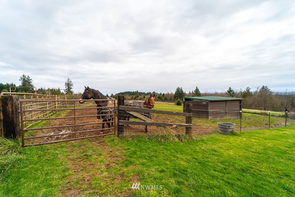 415 Leonard Road Onalaska, WA 98570 - Photo 31 of 39 Gallery Image 31