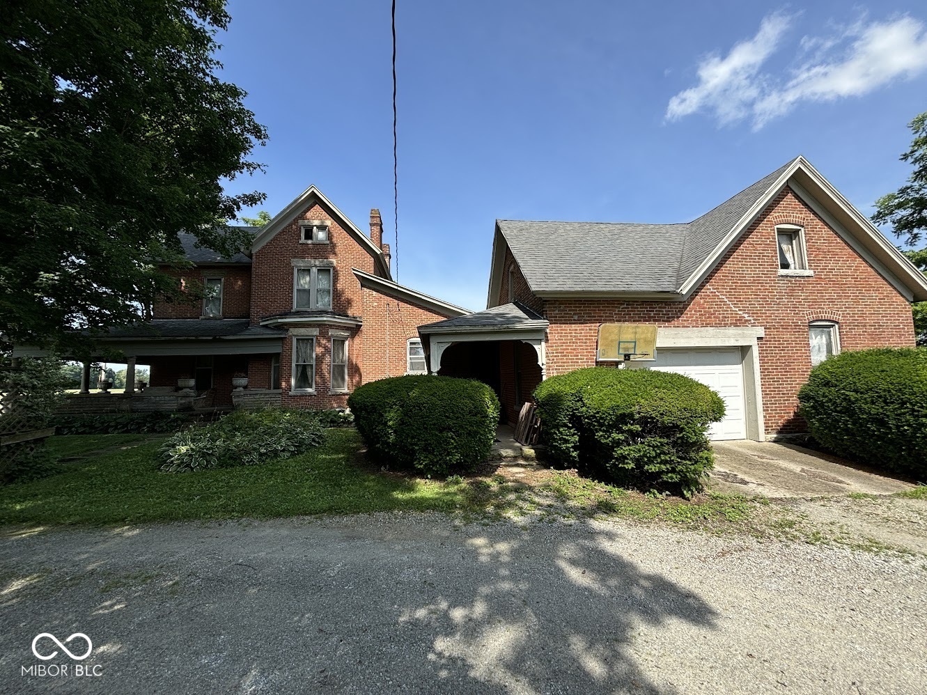 8220 College Corner Road Centerville, IN 47330 - Photo 3 of 14