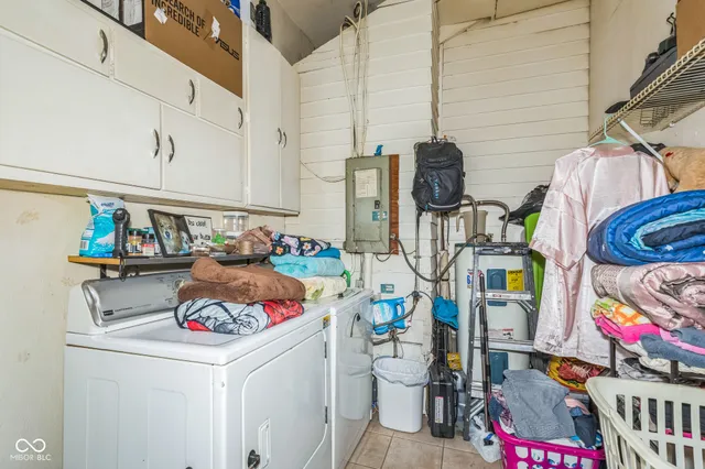 $135,000 | 921 North Harbison Avenue, Indianapolis, IN 46219