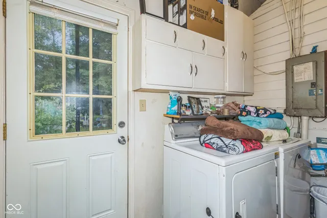 $135,000 | 921 North Harbison Avenue, Indianapolis, IN 46219