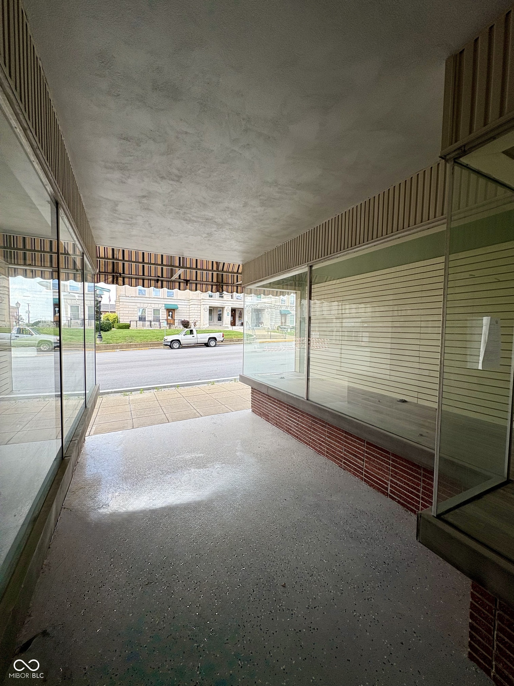 20 West Washington Street Greencastle, IN 46135 - Photo 4 of 5