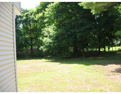 110 Bruce Road Walpole, MA 02081 - Photo 12 of 12 Gallery Image 12