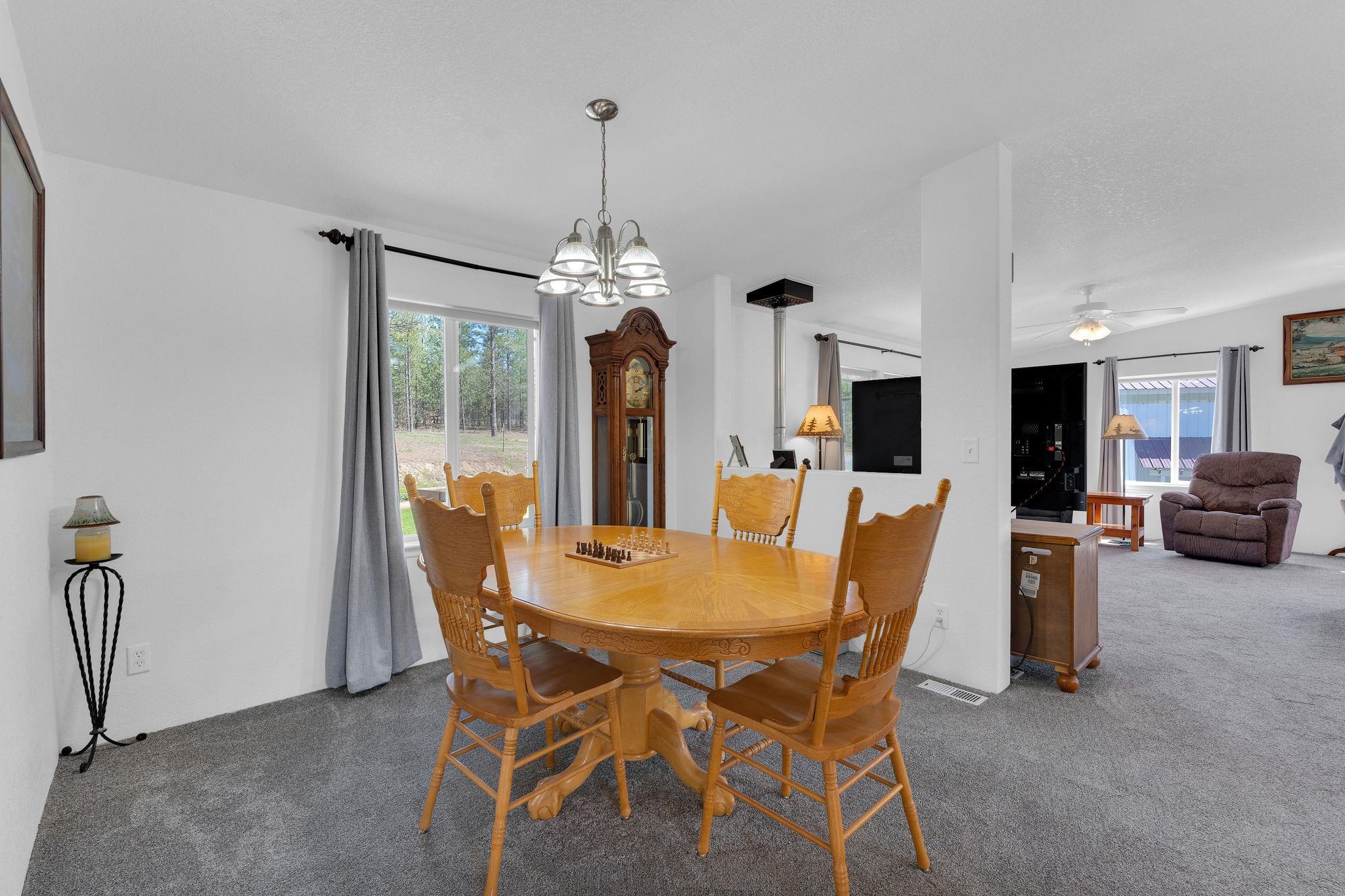 6076 Pugh Road Fruitland, WA 99129 - Photo 10 of 24 Gallery Image 10