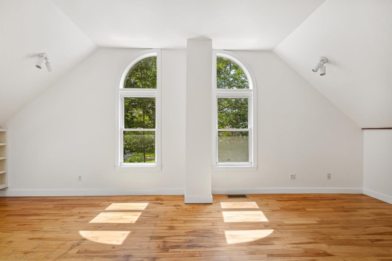 509 Highway 110 Tunbridge, VT 05077 - Photo 13 of 37