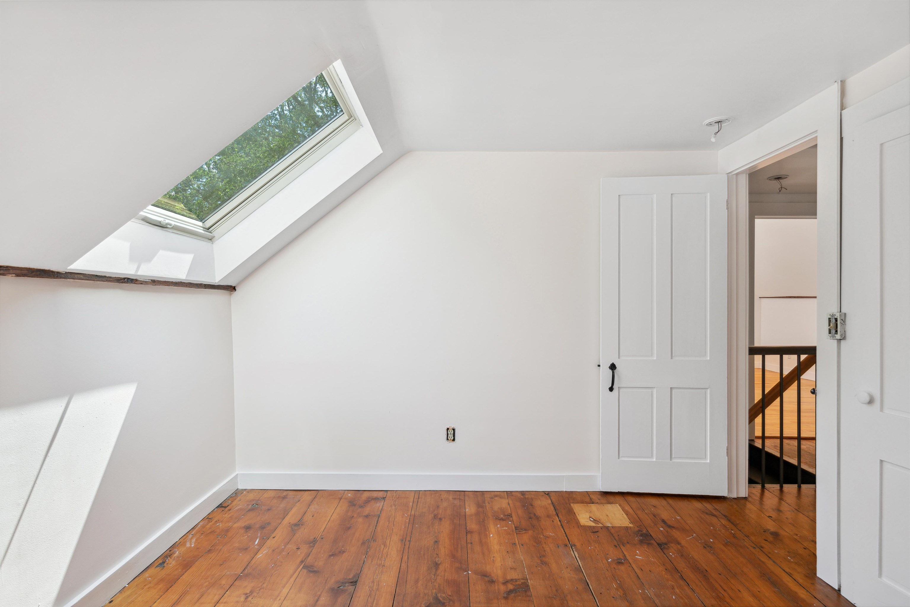 509 Highway 110 Tunbridge, VT 05077 - Photo 19 of 37