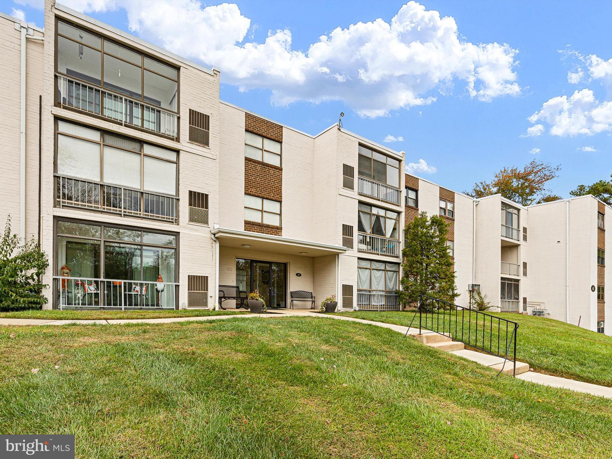 60 Welsh Tract Road, Unit 208 Newark, DE 19713 - Photo 1 of 16