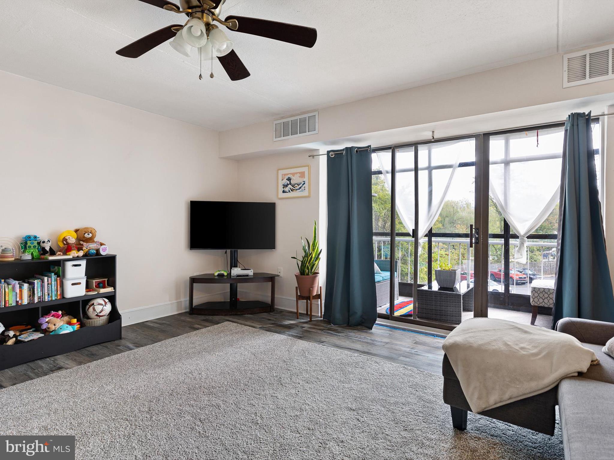 60 Welsh Tract Road, Unit 208 Newark, DE 19713 - Photo 11 of 16