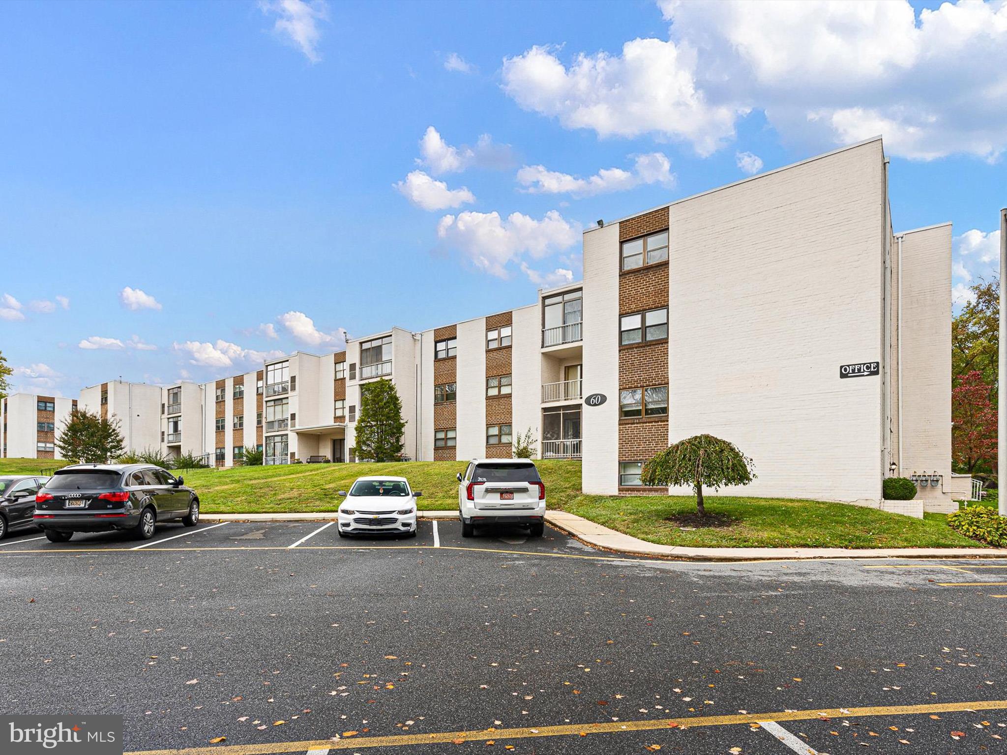60 Welsh Tract Road, Unit 208 Newark, DE 19713 - Photo 2 of 16
