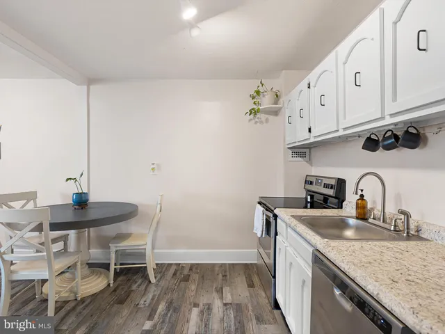 $160,000 | 60 Welsh Tract Road, Unit 208, Newark, DE 19713