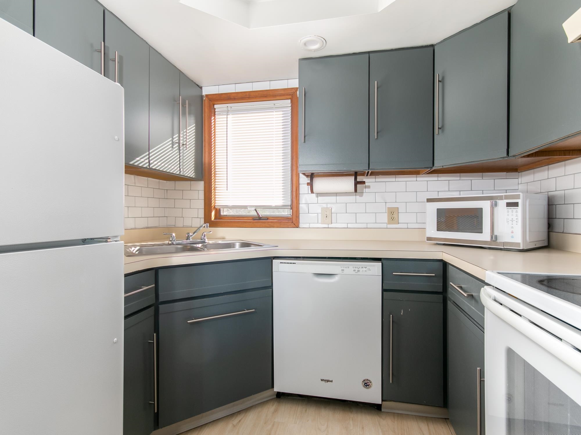 178 Pinnacle Road, Unit 3 Campton, NH 03223 - Photo 3 of 13 Gallery Image 3