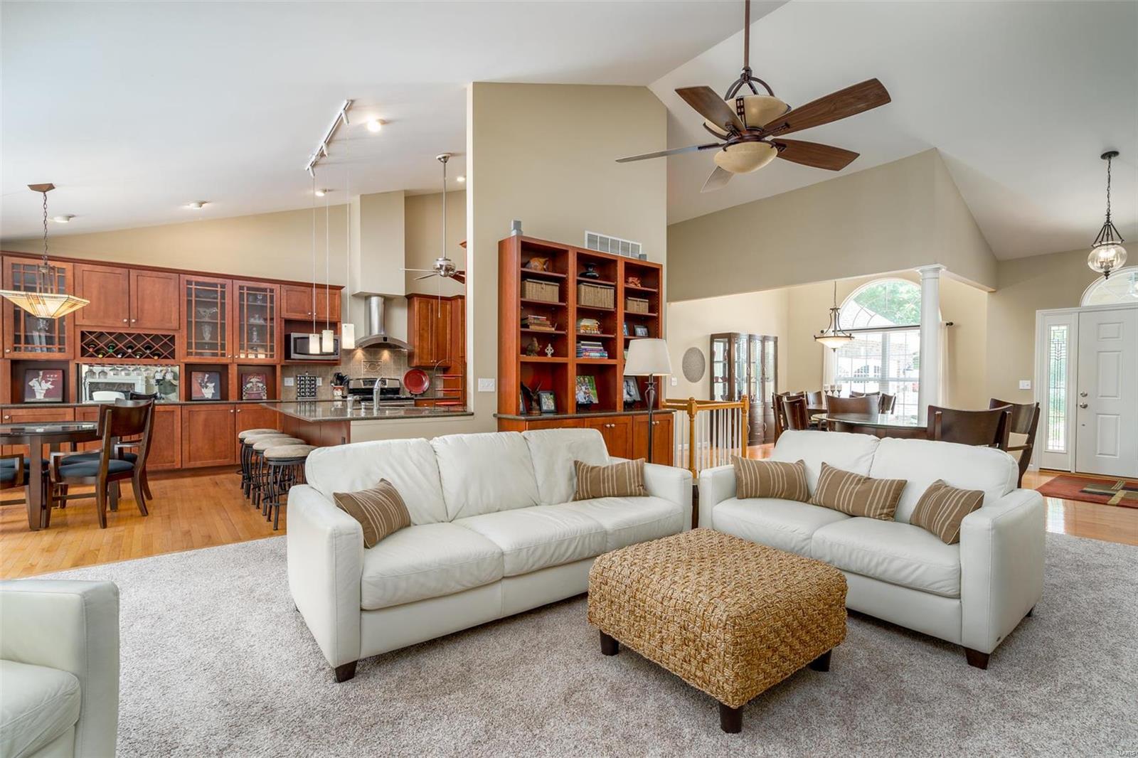 4315 Ringer Road St. Louis, MO 63129 - Photo 12 of 53 Gallery Image 12