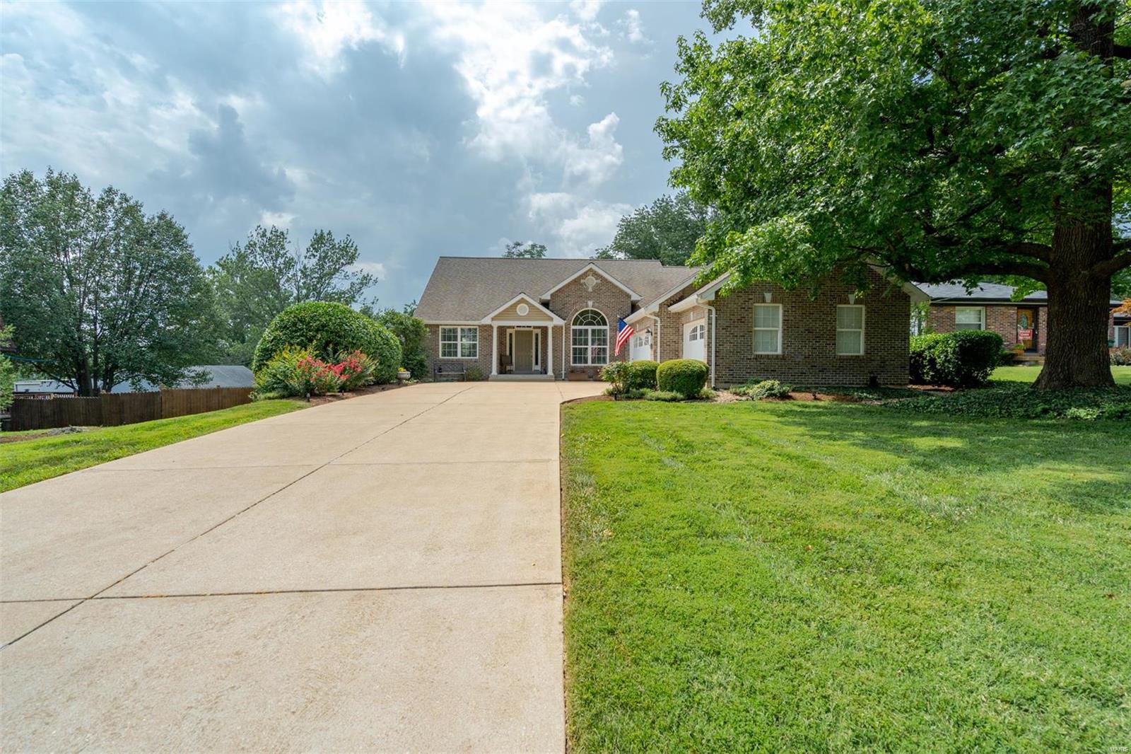 4315 Ringer Road St. Louis, MO 63129 - Photo 3 of 53 Gallery Image 3
