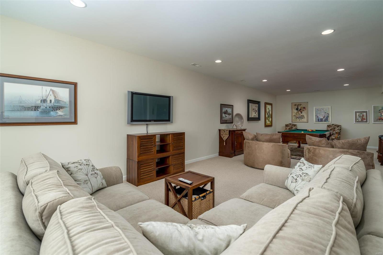4315 Ringer Road St. Louis, MO 63129 - Photo 35 of 53 Gallery Image 35